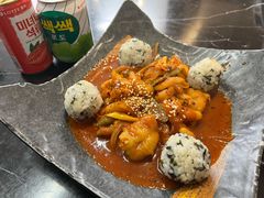 火辣无骨鸡爪-HONGA HONGA雄家(曹路店)