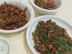 -笨罗卜浏阳菜馆(龙华鹏润达店)