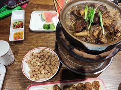-阿润打边炉·鲜切鸡煲(华漕店)