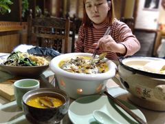 -巷子里小酒馆(西三道街店)