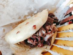 -闫家驴肉老店(华电一校店)