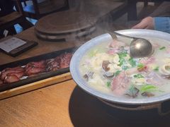 -蜜桃餐厅·伴山(湖滨商业街店)