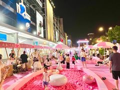 -王府井百货(中州中路店)