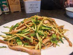 -靠山屯东北农家菜(八龙桥雅苑店)