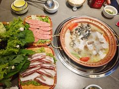 -阿婆情腊排骨火锅·野生菌季(古城旗舰店)