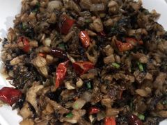 -靓靓蒸虾(恩施新天地店)