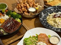 -HELLO 27 意面·沙拉·帕尼尼