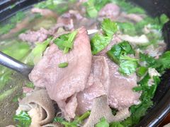 -谢老五跷脚牛肉·非遗传承店