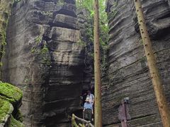 -梭布垭石林景区