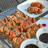 永远可以相信苏州的浪漫🥀稻田边吃大闸蟹