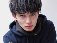 -艺采红鹰职业培训学校