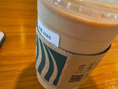 -星巴克(珠海摩尔百货店)