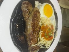-豪客来牛排(空港华联店)