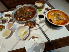 -梅利汴京烤鸭•开封豫菜地标店(东大街店)