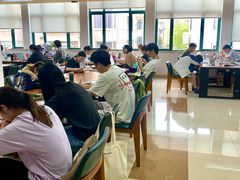 -上海市静安区图书馆(新闸路馆)