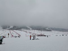 -鳌山滑雪度假区