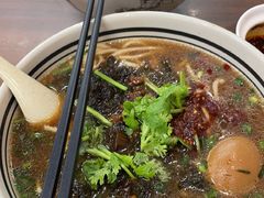 -小马牛肉面·牛骨熬制(南京博物院店)