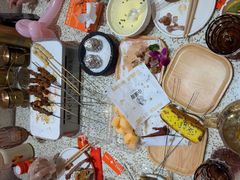 -小董哥烤串·爆汁大油边(故宫店)