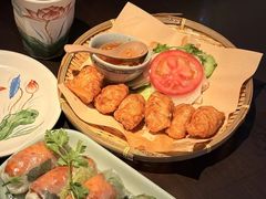 -大头虾越式风味餐厅(光明广场店)