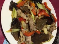 木耳肉片-幸福树餐厅