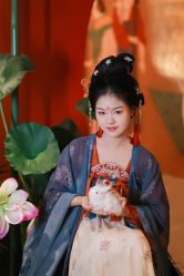-支流映画摄影·汉服妆造跟拍(本宫来了银泰店)