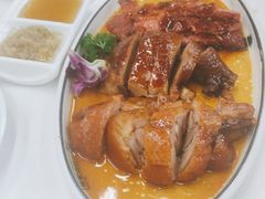 -興粤匯啫啫煲仔皇(长江西路店)