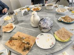 -何适山庄 ·可团建(水长城P2停车场店)