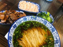 红汤面底-裕兴记•蟹黄面馆(人民广场店)