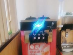 -彤德莱火锅(果园路店)