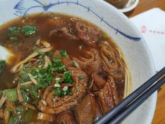 老卤肥肠面-囿面传统制面馆(中央路店)