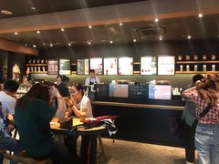 -星巴克(杭州湖滨银泰E区店)
