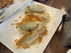 -今鲜源酒店·海鲜锅贴青岛菜(新湛路店)