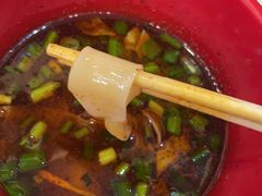 -乡党臊子面(丰庆公园店)