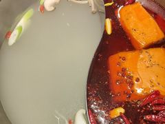 -辣莊重庆老火锅(威海高铁站韩乐坊店)