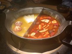 台式麻辣锅-湊湊火锅·茶憩(杭州湖滨银泰in77店)