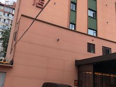 -桔子酒店(成都武侯祠衣冠庙地铁站店)