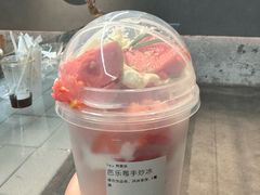 -喜茶(深圳万象城黑金店)