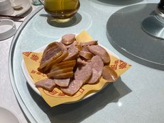 -六泰居·尔滨地标·东北菜(松北店)