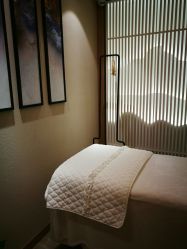 -一本X目奈子日式单根美睫专业店