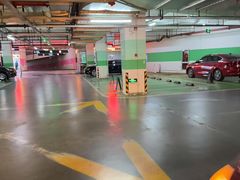 -阳光天地停车场(唐镇店)