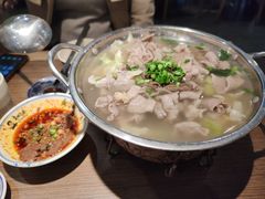 -肖四女乐山跷脚牛肉(世博源店)