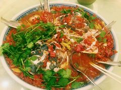 -湘潭九龙鱼头店(城南西路店)
