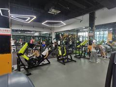 -黑曼巴·悦动游泳健身俱乐部