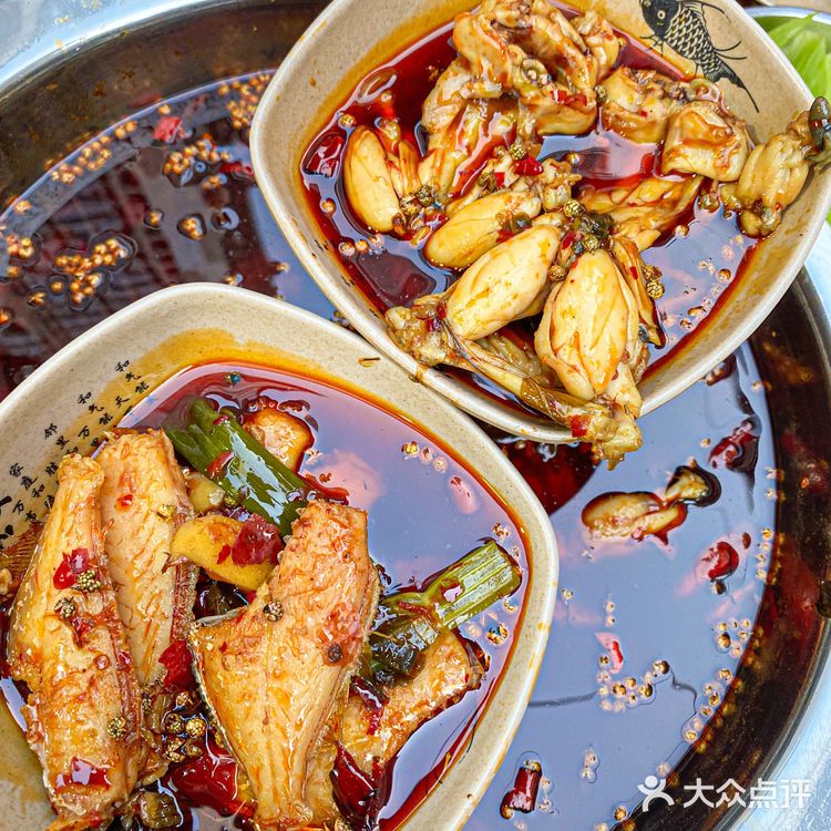 重庆｜巷子里的美蛙鱼 麻辣鲜香超过瘾‼️