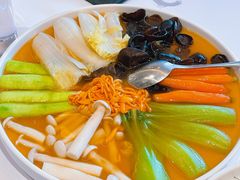 鸡汤时蔬-洪禧楼·老广东海鲜酒楼(宁波万象城店)