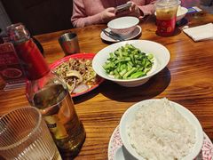-黄弟大排档·湖南菜·小龙虾·小海鲜(凯旋北路店)