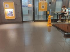 -麦当劳(中山大道中店)