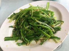 -明记烧鱼美味店