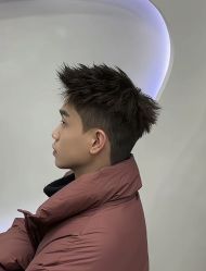 -苏豪美发S A L O N烫发染发