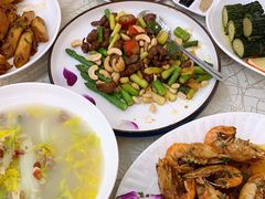 -轩记海鲜餐厅·四十五年老字号·经典粤菜(西区彩虹店)